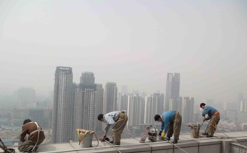 工廠、商務大樓、工業(yè)園區(qū)、私人企業(yè)、電影院、銀行、政府機關、學校、酒店娛樂場所等外墻清洗