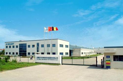 工廠、商務(wù)大樓、工業(yè)園區(qū)、私人企業(yè)、電影院、銀行、政府機(jī)關(guān)、學(xué)校、酒店娛樂(lè)場(chǎng)所等工業(yè)管道疏通、沉淀池清理、化糞池清理、隔油池清理、污泥凈化處理、污水池處理、沉淀池清理、化糞池清理